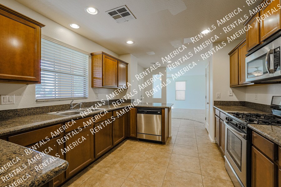 Building Photo - 2134 S Seton Ave