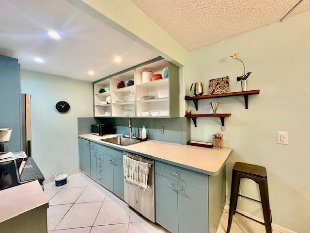 Building Photo - 2070 Cornwall D