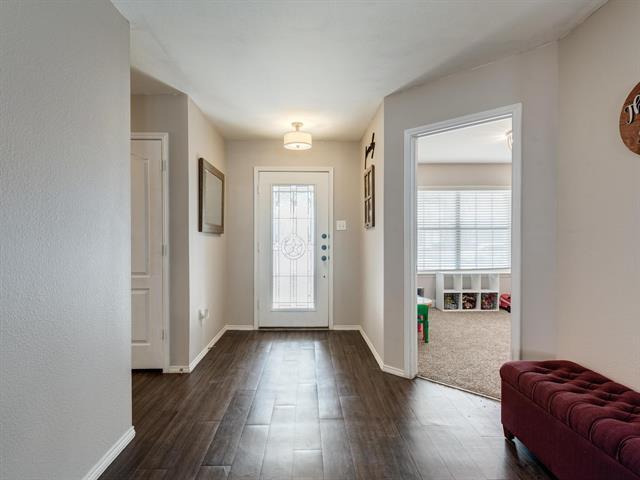 Building Photo - 4816 Blue Top Dr