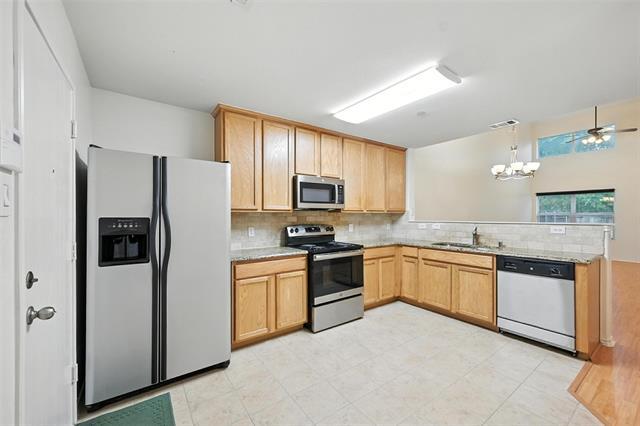 Building Photo - 9803 Wake Bridge Dr