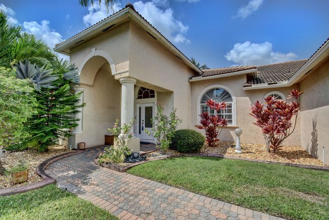 Building Photo - 1501 Stonehaven Estates Dr