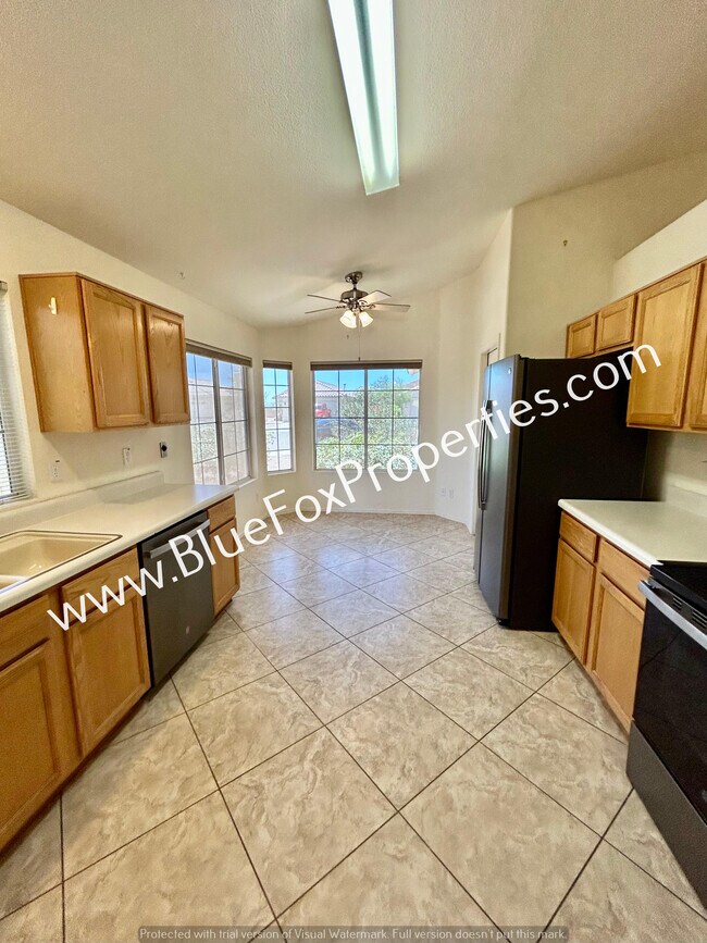 Building Photo - 2578 W Bluffs Peak Ct
