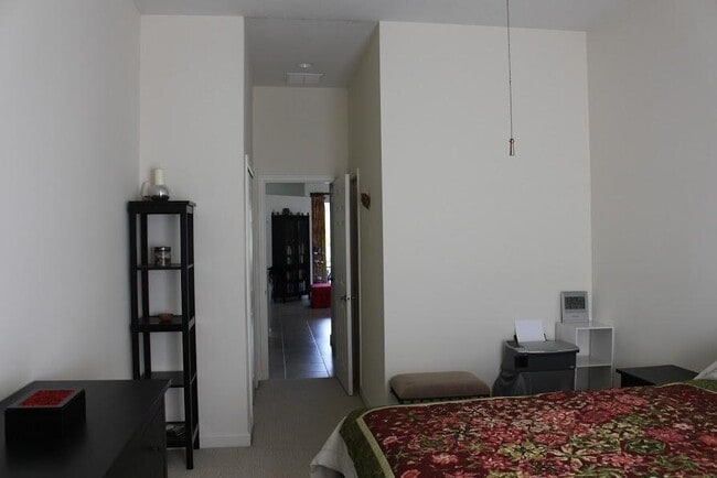 Building Photo - 641 SW Munjack Cove