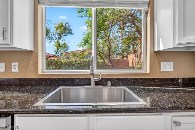 Building Photo - 11757 Del Sur Ave