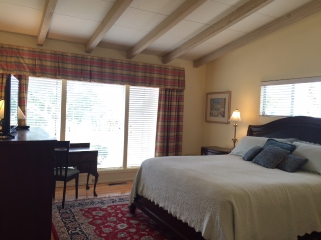 Master Bedroom - 3256 Martin Rd