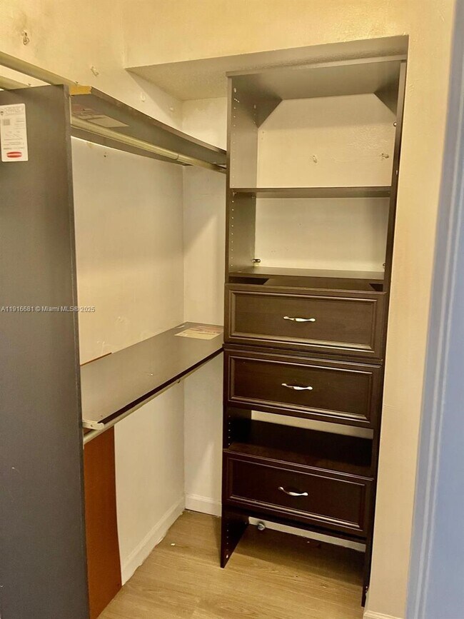 Building Photo - 2750 NE 183rd St