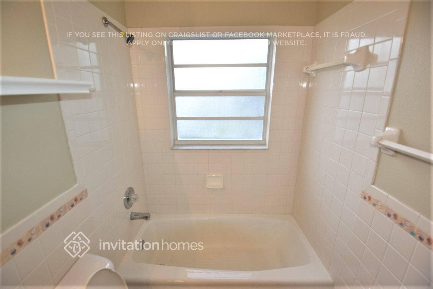 Building Photo - 12122 Meadow Ln