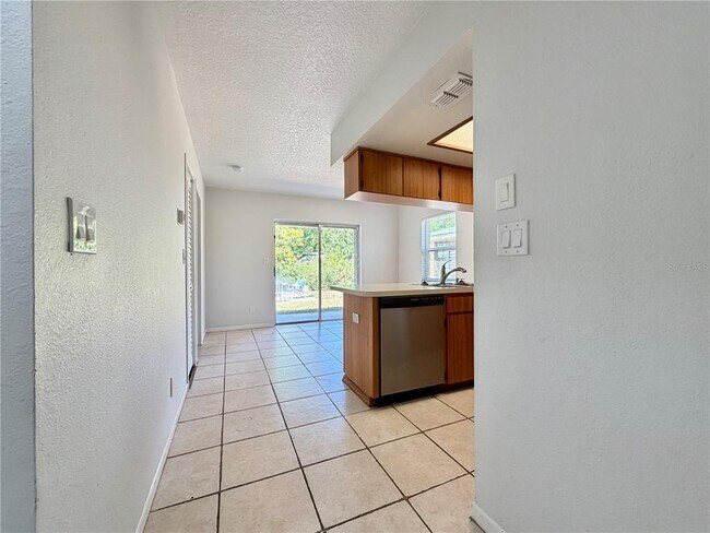 Building Photo - 2761 62nd Terrace N