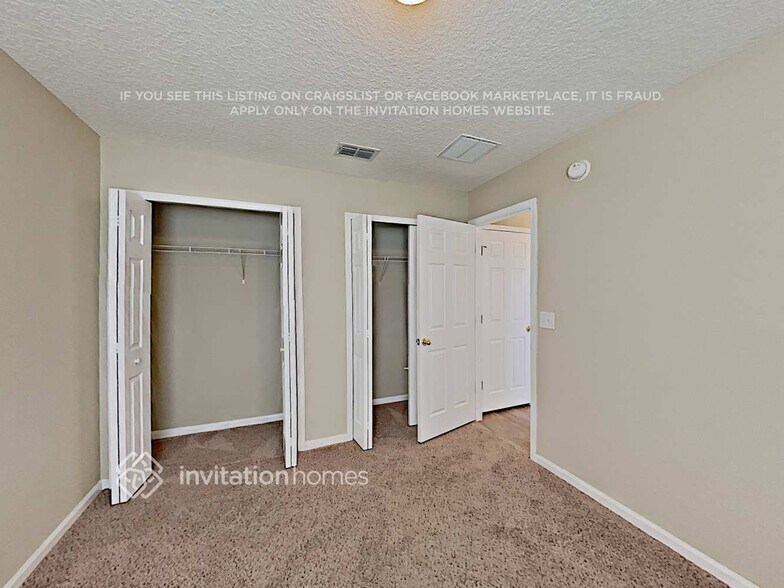 Building Photo - 353 Sparrow Branch Cir