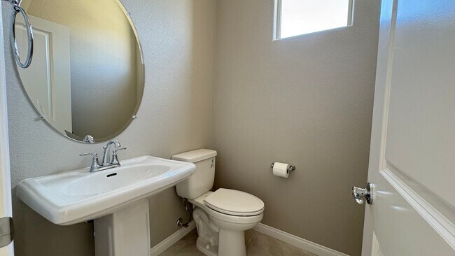 Building Photo - Brand New Home In Vireo Summerlin!!!!