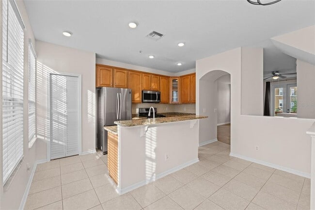 Building Photo - 3008 Bayshore Pointe Dr