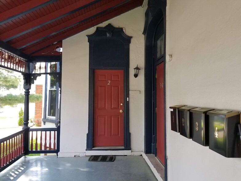 Front Porch - Unit 2 - 205 W Church St