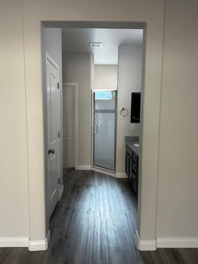 Building Photo - Beautiful 2024 Built 3 Bedroom, 2 bathroom home with RV Parking