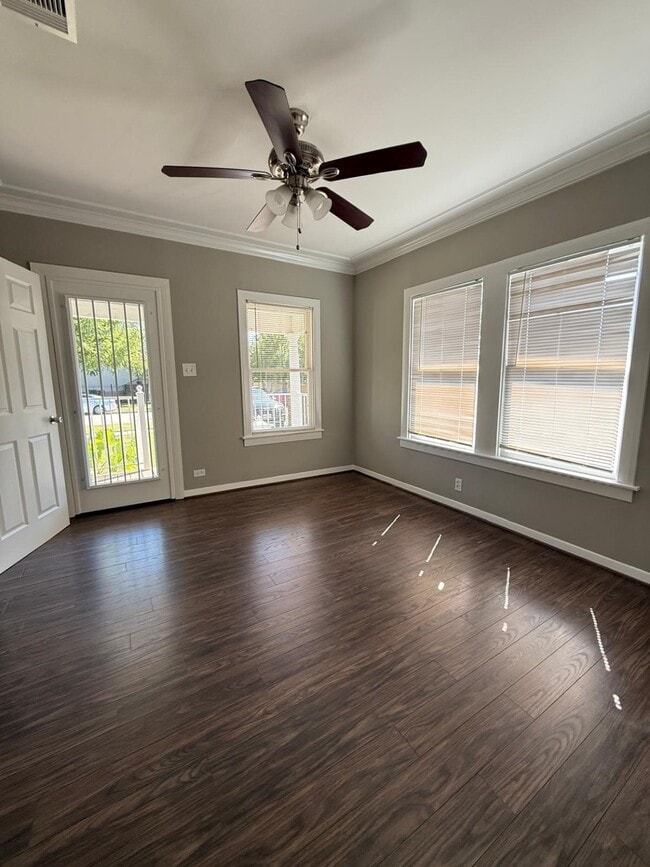 Building Photo - 1103 Harvard St