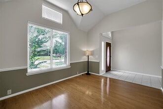 Building Photo - 19118 High Canyon Ln