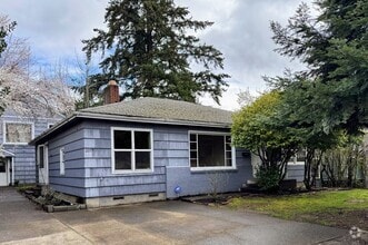 Building Photo - 3 Bedroom House in Southwest Eugene