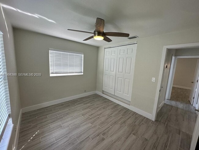 Building Photo - 6390 Kimberly Blvd