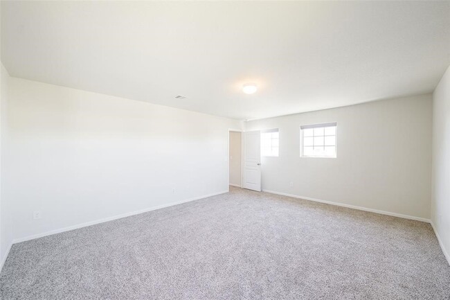 Building Photo - 15810 Mountain Willow Way