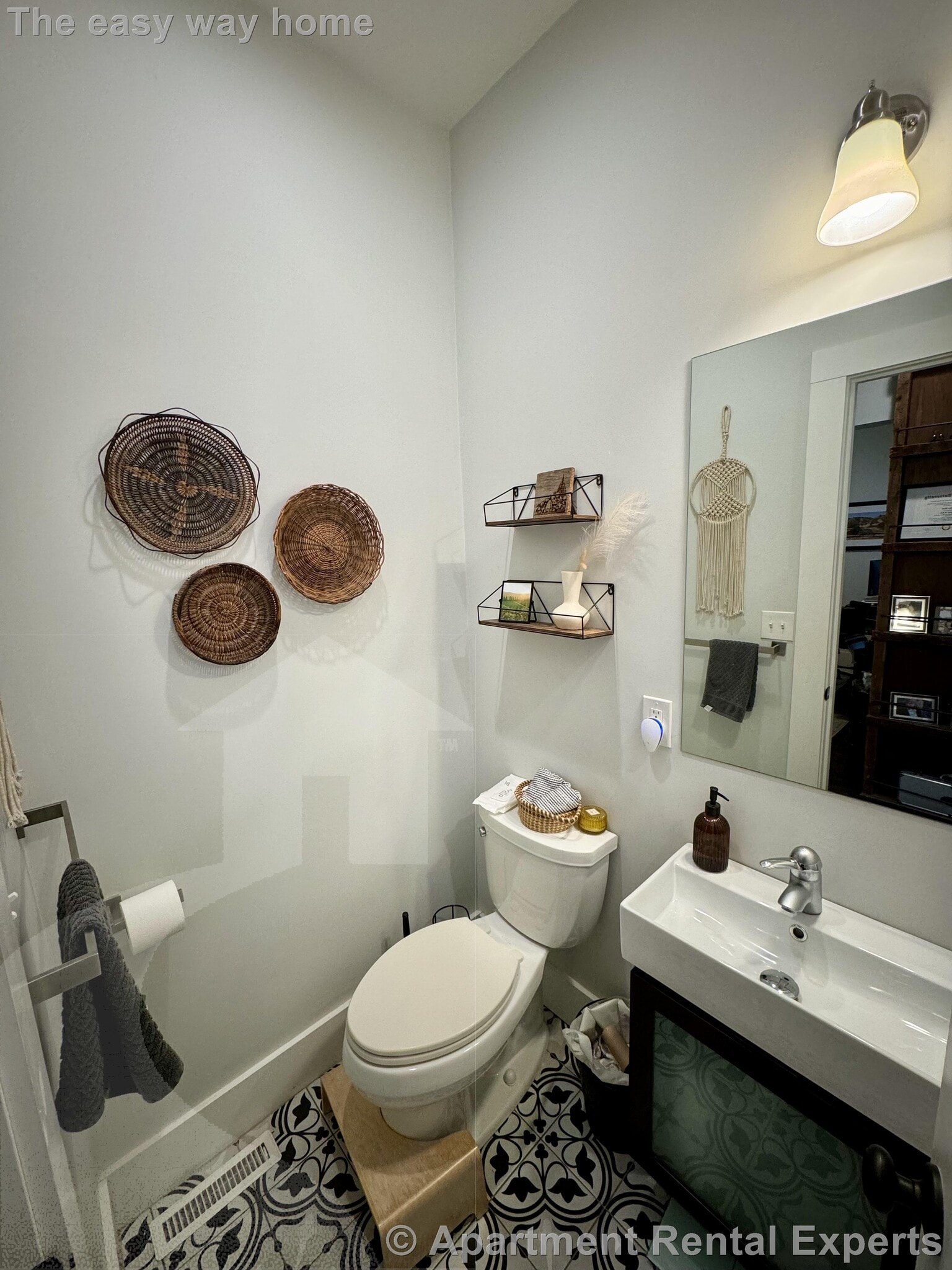 Building Photo - 75 Kinnaird St