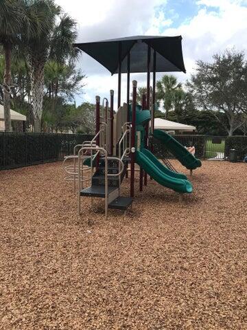 Building Photo - 7632 Corkwood Ave