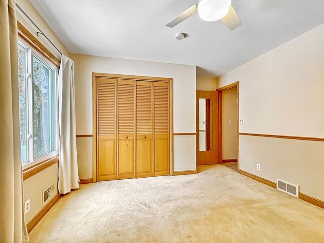 Building Photo - 341 Herman Terrace