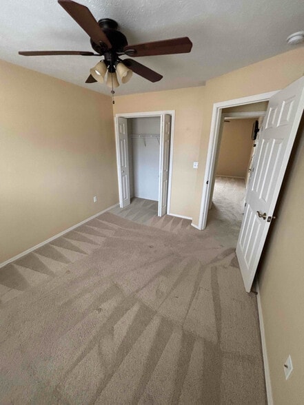 Building Photo - 157 Forest Ln