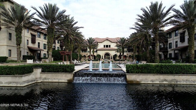Building Photo - 945 Registry Blvd