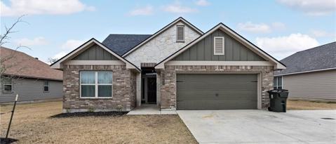 Building Photo - 1462 Kingsgate Dr