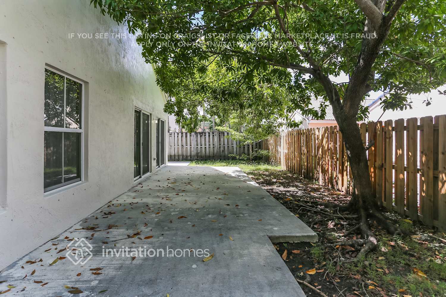 Building Photo - 8410 SW 157th Ct