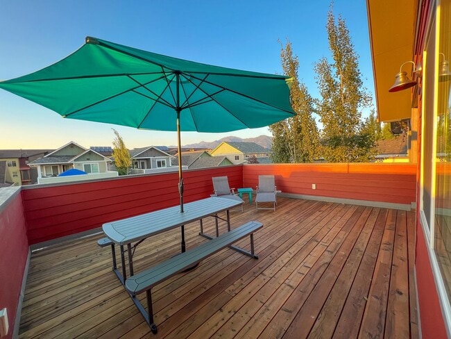Building Photo - Charming Downtown Retreat: A Unique Blend of Urban Living and Montana Charm in Bozeman