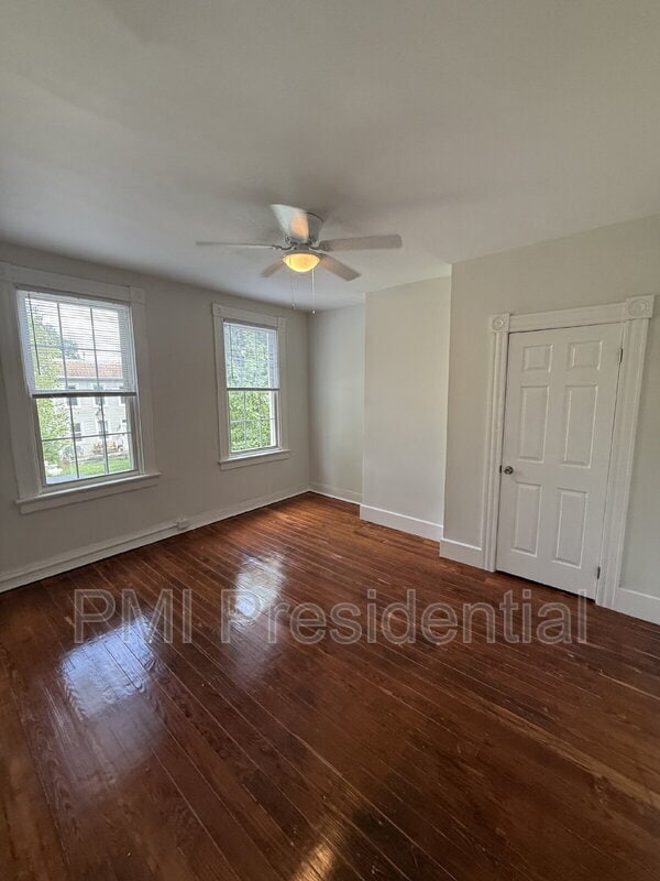 Building Photo - 1812 3rd Ave