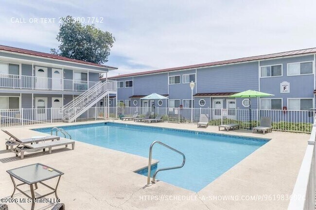 Building Photo - 1664 Beach Blvd
