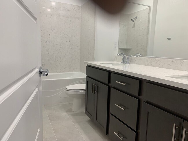Building Photo - Brand new 3 bedroom home