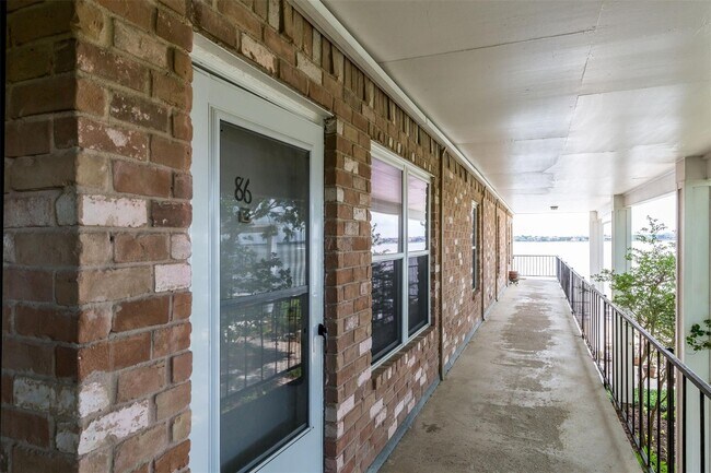 Building Photo - 3535 E NASA Pkwy