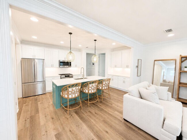 Building Photo - 71 Cambium Ct