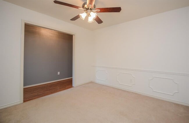 Building Photo - 12959 Lemur Ln