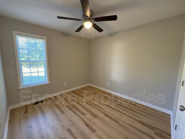 Building Photo - 1460 Money Penny Ct