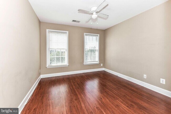 Building Photo - 42832 Bittner Square