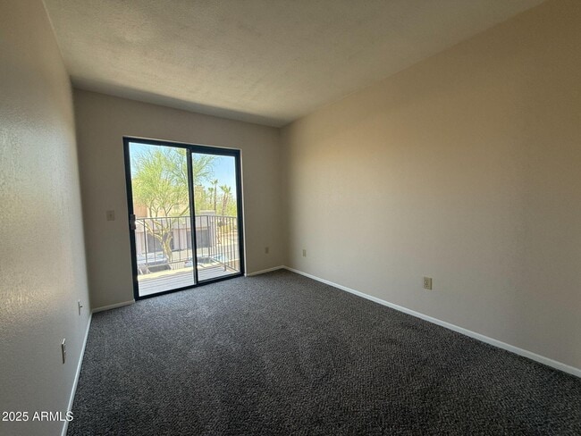 Building Photo - 16510 E Palisades Blvd