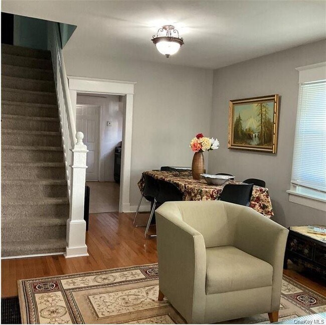 Building Photo - 3 Highland Ave