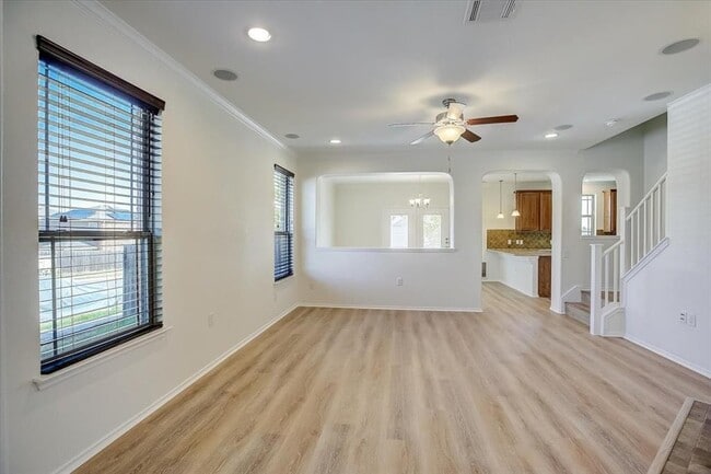 Building Photo - 6800 Sunderland Trail