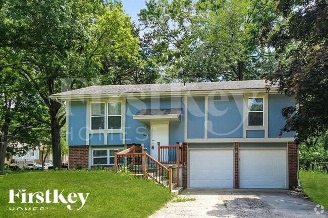 Building Photo - 501 W Catalpa St