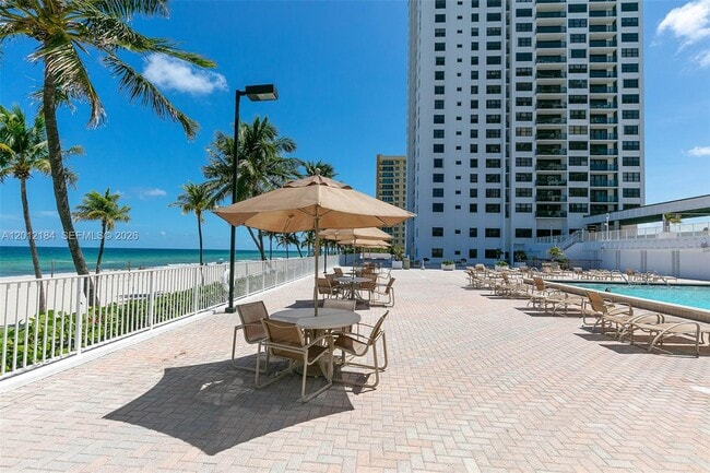 Building Photo - 2401 S Ocean Dr