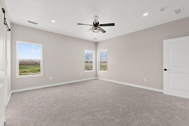 Building Photo - 9 Leibel Ct