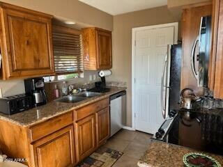 Building Photo - 16657 E Gunsight Dr