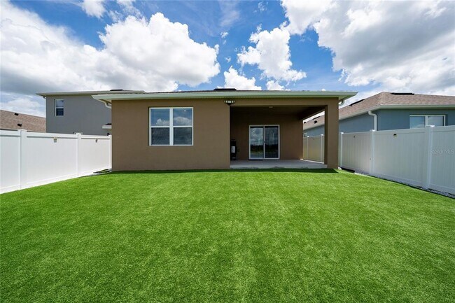 Building Photo - 1796 Southfork Dr