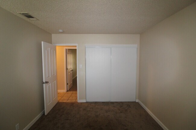 Building Photo - Concord 3 bedroom 2 bath condo updated bat...