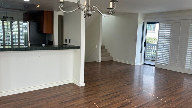 Building Photo - 928 Intrepid Ct