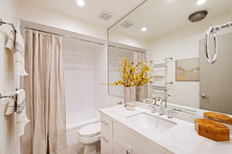 Bathroom - 2311 4th St