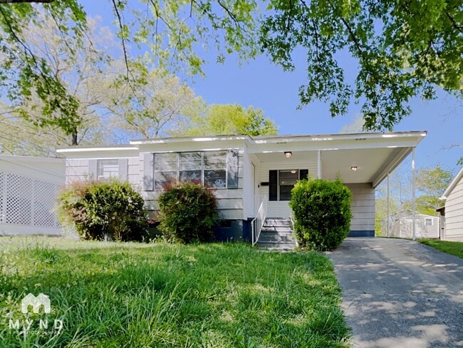 Building Photo - 1437 Freda Dr